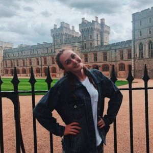 Meet your Posher, Haley